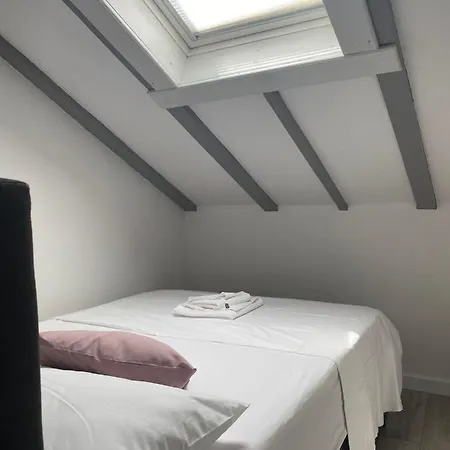 Lägenhet Vibe, Great Location! *