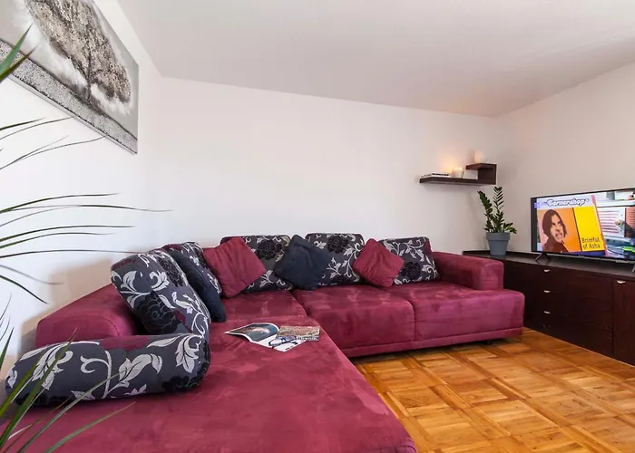 Lejlighed Vibe, Great Location!