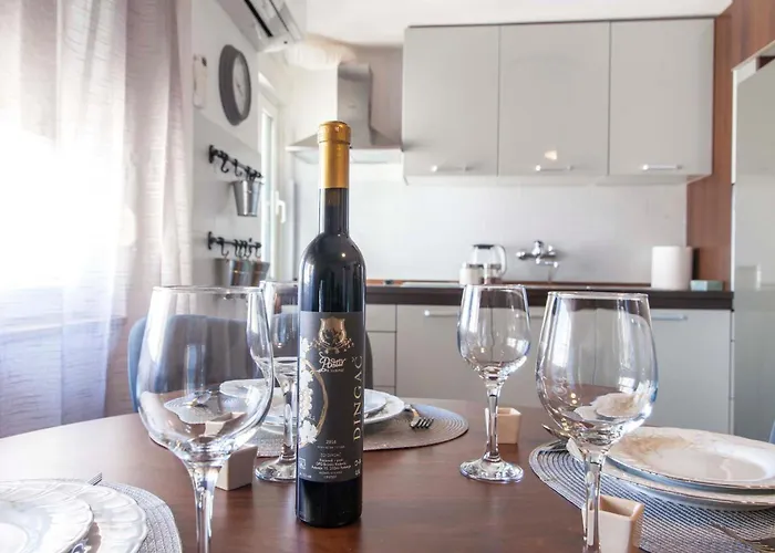 Lejlighed Vibe, Great Location! *