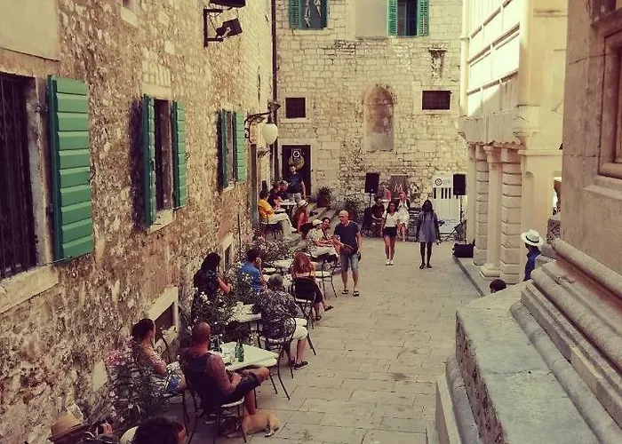 Vibe, Great Location! * Šibenik